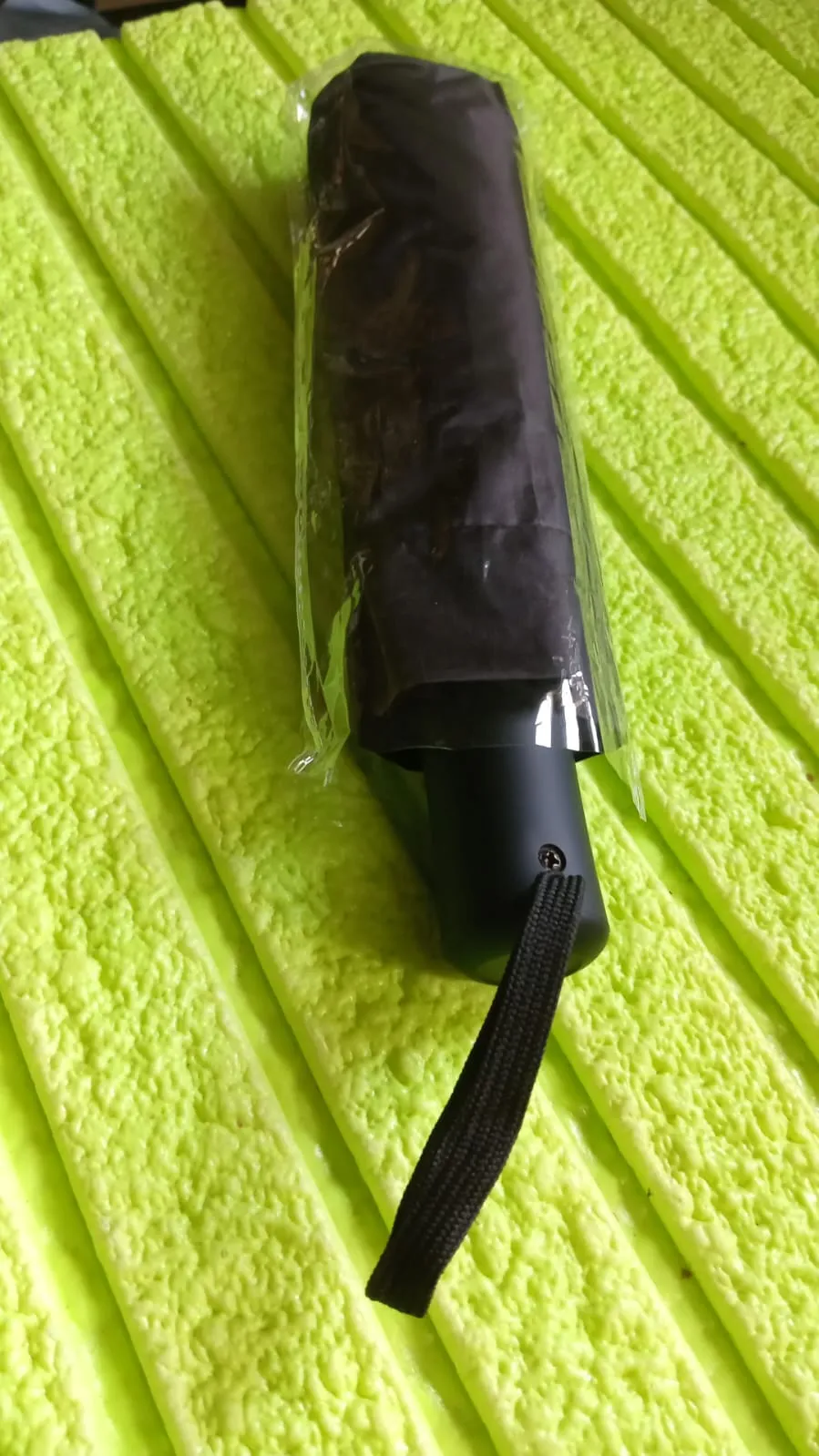2 Fold Manual Umbrella – Wind, Sun & Rainproof with Steel Shaft & Wrist Strap