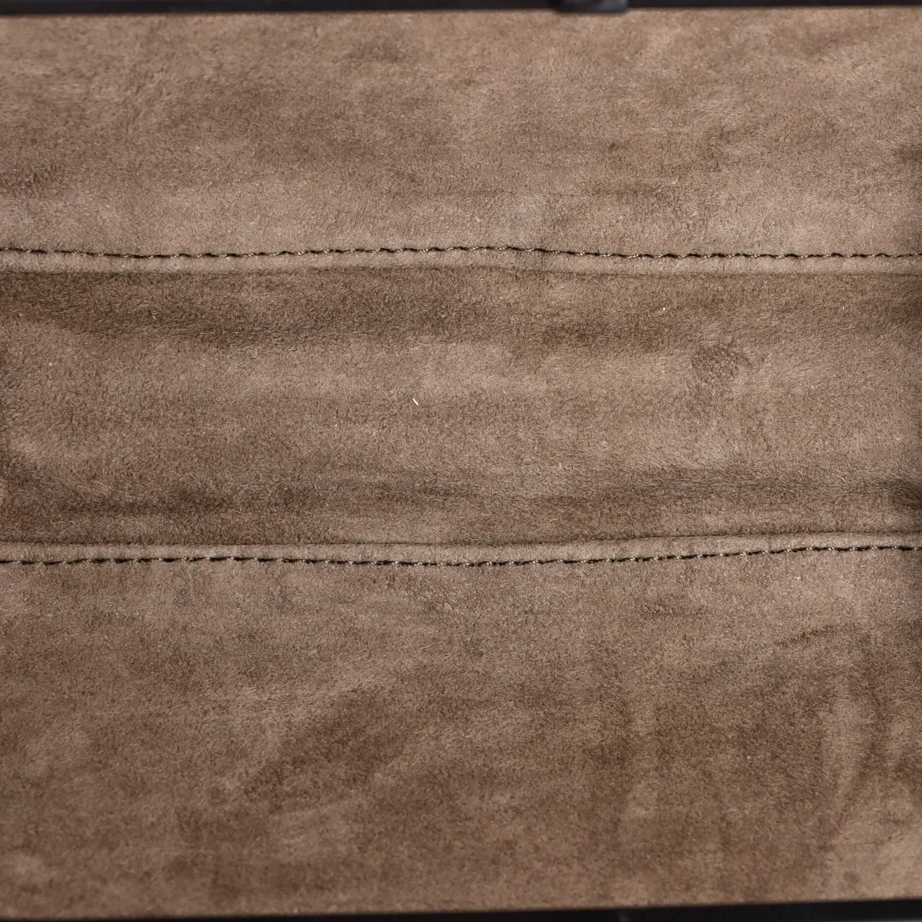 Box Knot Clutch Sequins Small